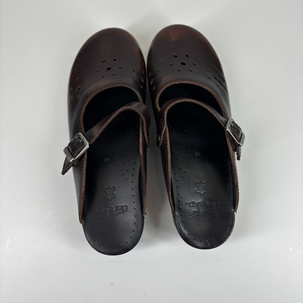 Dansko Merrie Women's US 11.5–12/42 Brown Leather Mary Jane Comfort Buckle Clogs - Picture 8 of 16